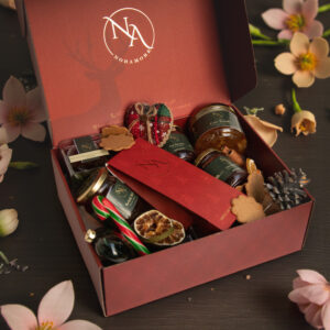Noramore Scarette Box