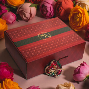 Noramore Scarette Box