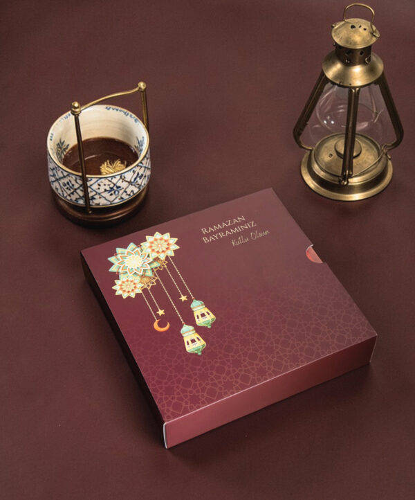 Ramazan Çikolata Kutusu — Red
